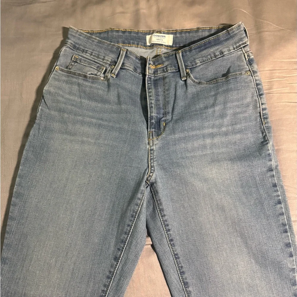 Denizen by Levi High Rise Skinny Jeans, Size 4 Light Blue - Picture 2 of 4